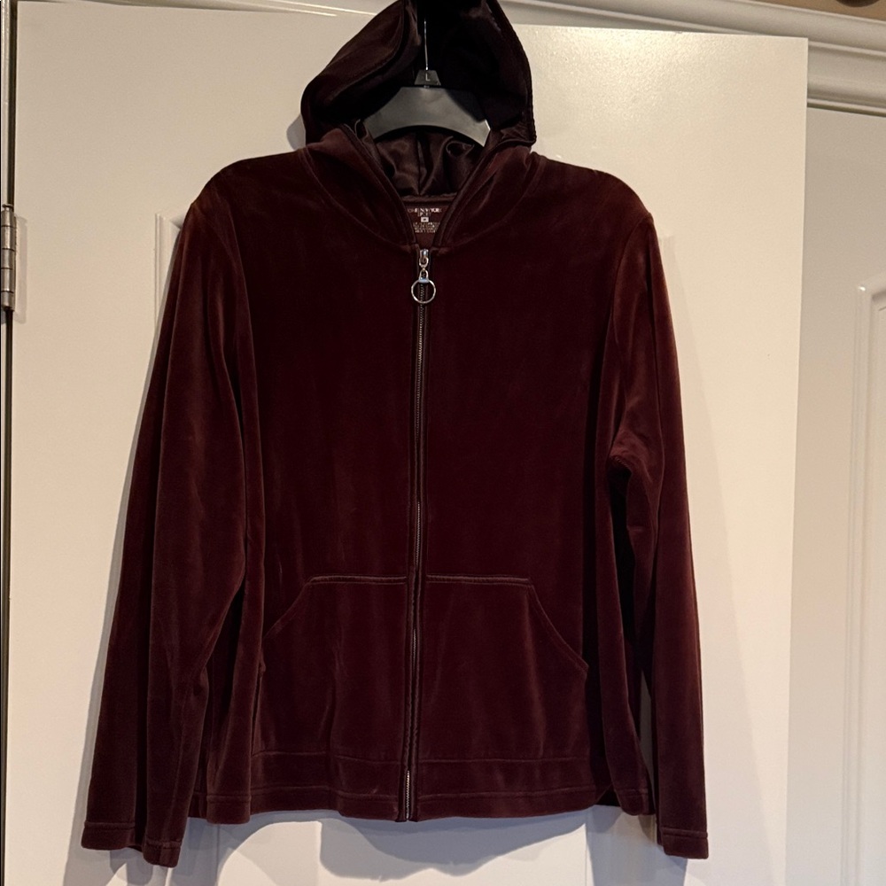 Jones New York Men's Dark chocolate velour brown Zip-Up jogger set